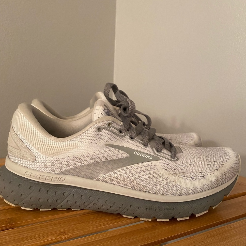 Brooks Glycerin  running shoe !